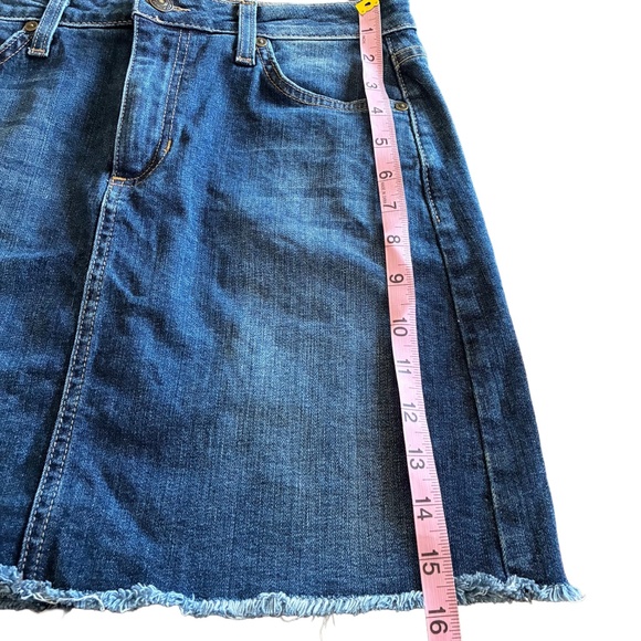 Just Black Blue Denim Mini Skirt Frayed Hem Size Small Made in USA - Picture 5 of 5